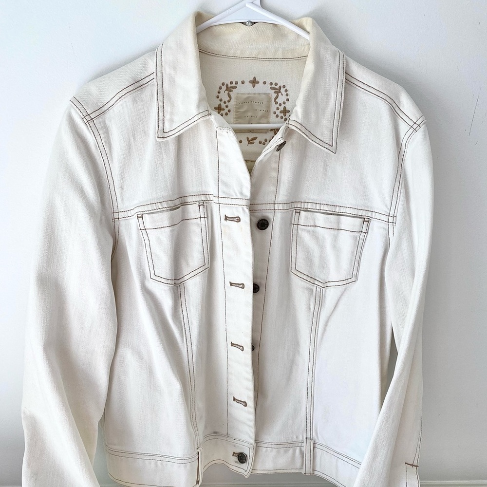 Off white jean jacket!
